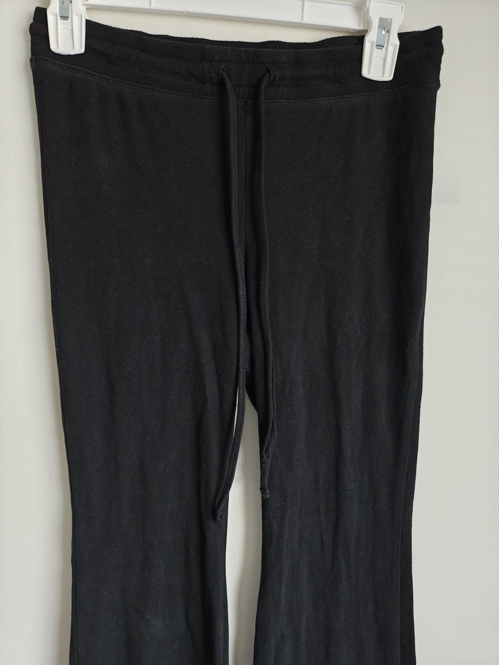 Aritzia Black Ribbed Drawstring Flare Pants - Picture 3 of 13